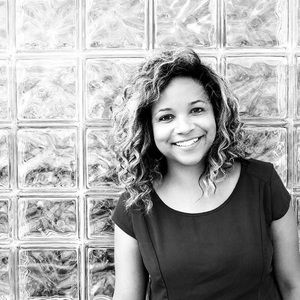 Meet your Posher, Cara